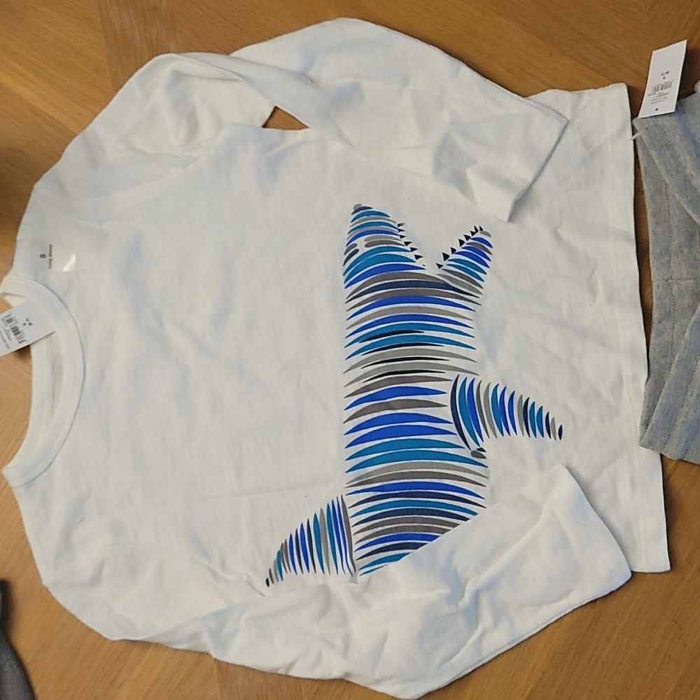 Selling this as a set. Both are Gap items for boys